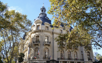 Un 14 Juillet au sein de l'Ambassade de France ? Pour visiter le Palacio Ortiz Basualdo, vous pourrez aussi accéder à l'immeuble lors des journées du patrimoine, fin mai. Ph. : site diplomatie.gouv